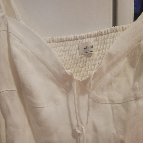 Brand new XL Wilfred top with tags - Picture 4 of 4